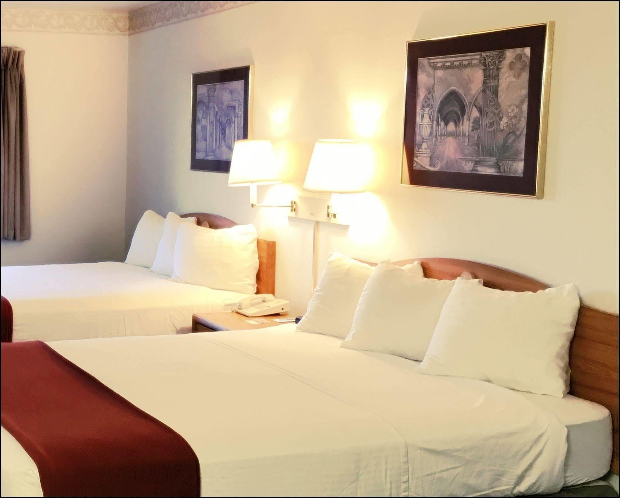 Peppermill Empress Inn Centralia Εξωτερικό φωτογραφία